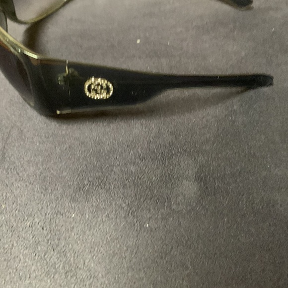 Gucci sunglasses main image 8